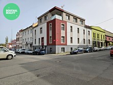 Pronájem bytu 1+1 35 m² (Podkrovní)